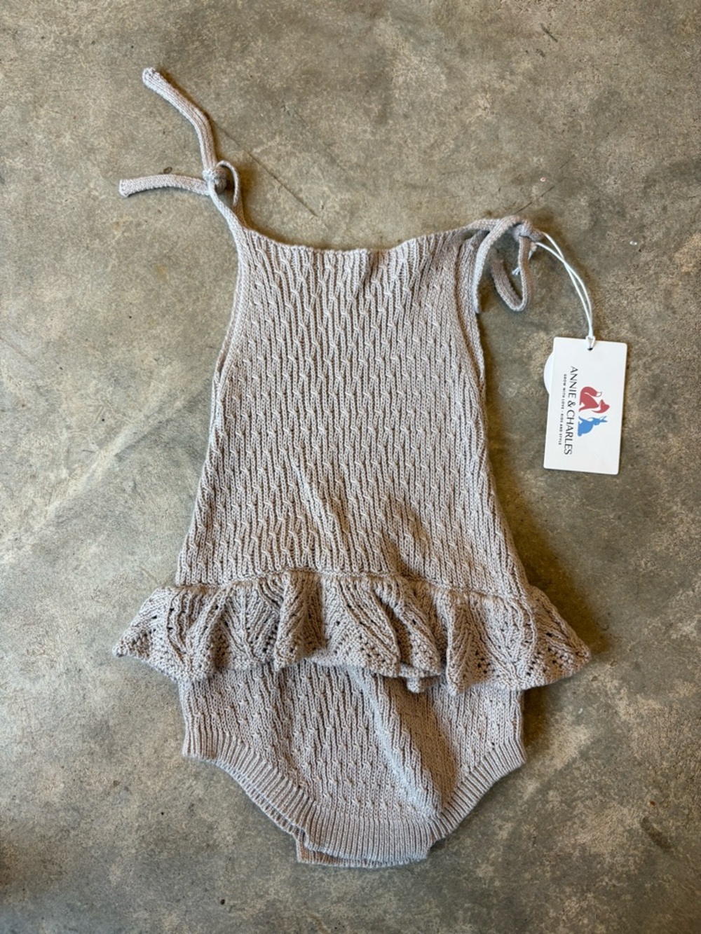 Annie & Charles cotton romper new